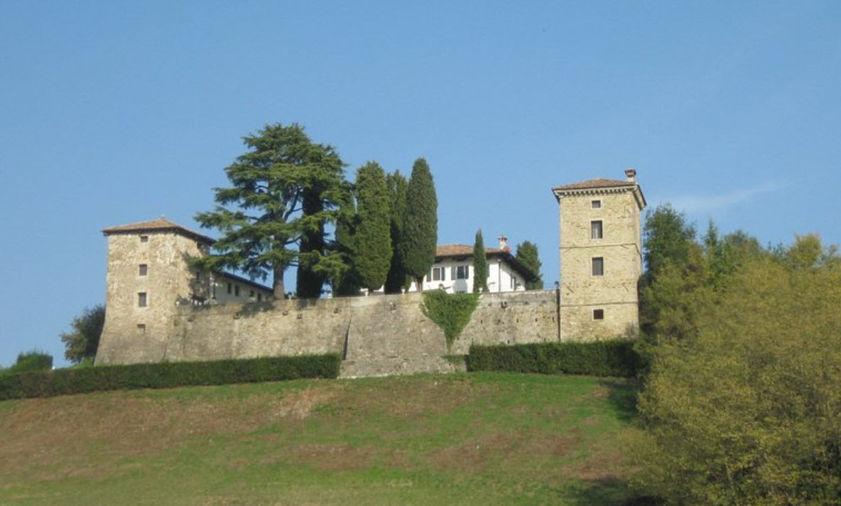 Torre del Castello di Ruttars, Italy